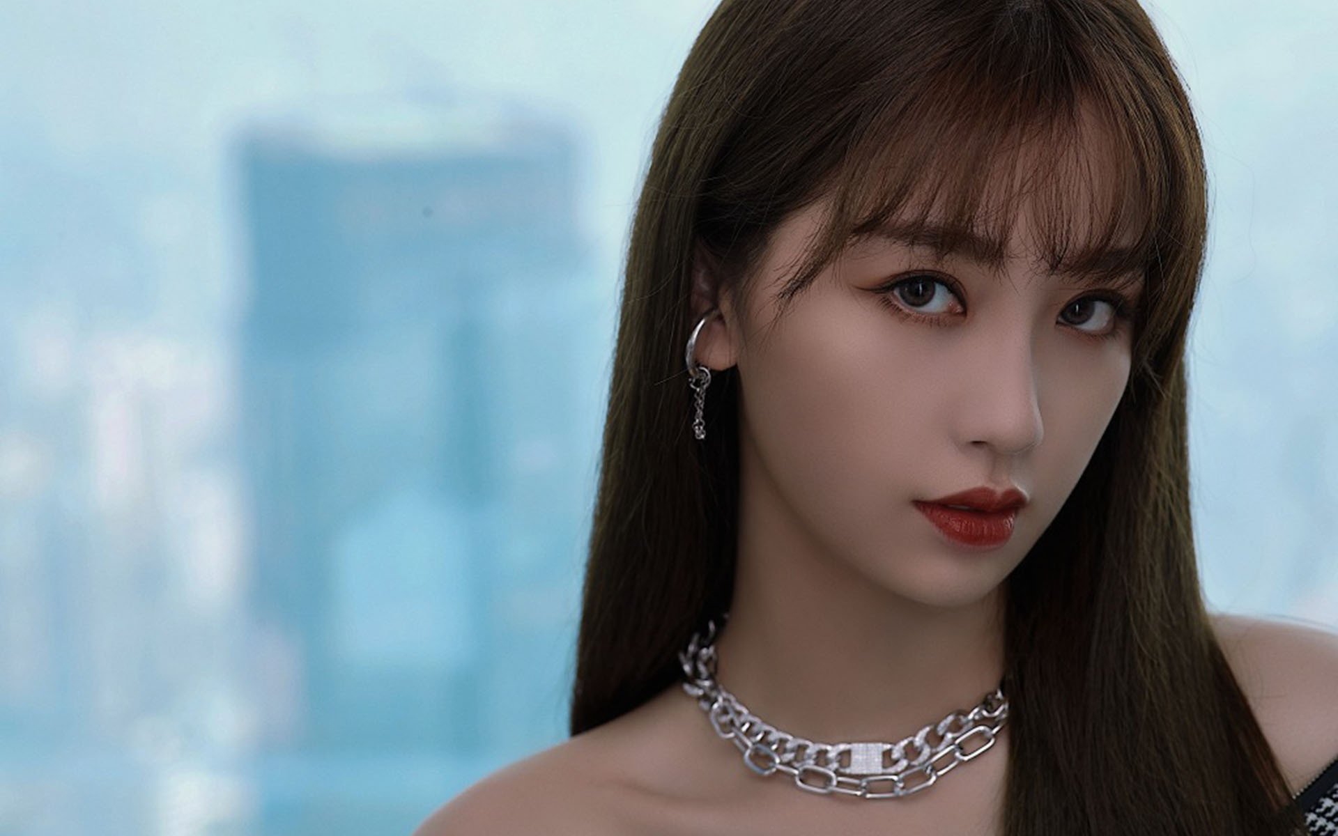 “传球艺术：联盟顶级助攻王的绝佳配合”，篮球传球助攻