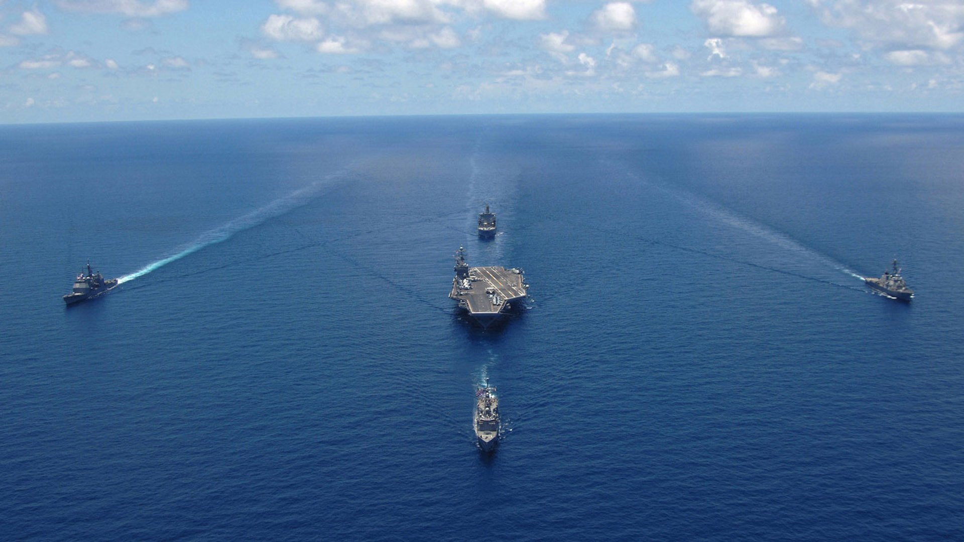 法甲豪门“边路+高压”战术：打乱对手战略，足球高压战术