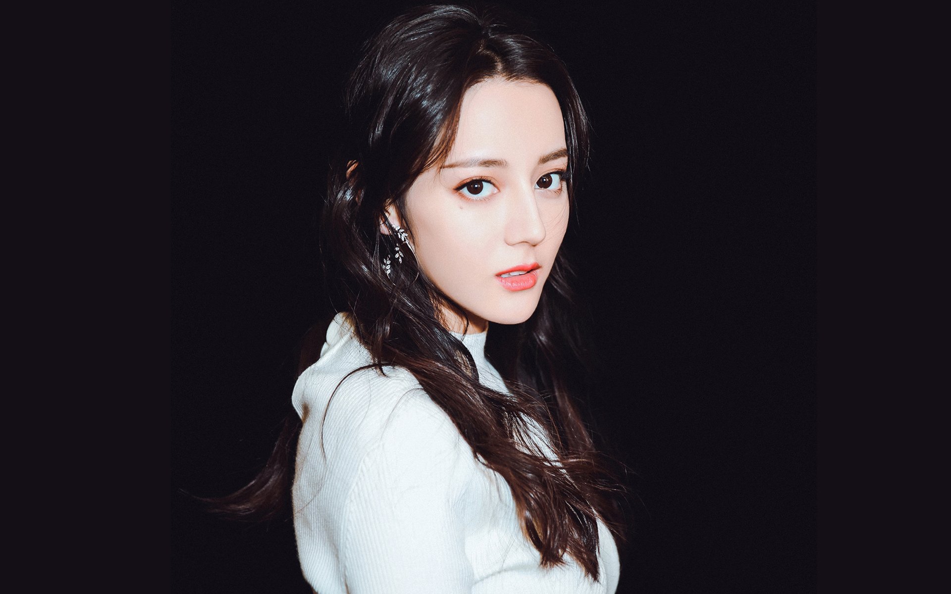 AYX SPORTS-青少年“绿色创新”体育用品设计大赛在广州火热进行，推动绿色创新产业