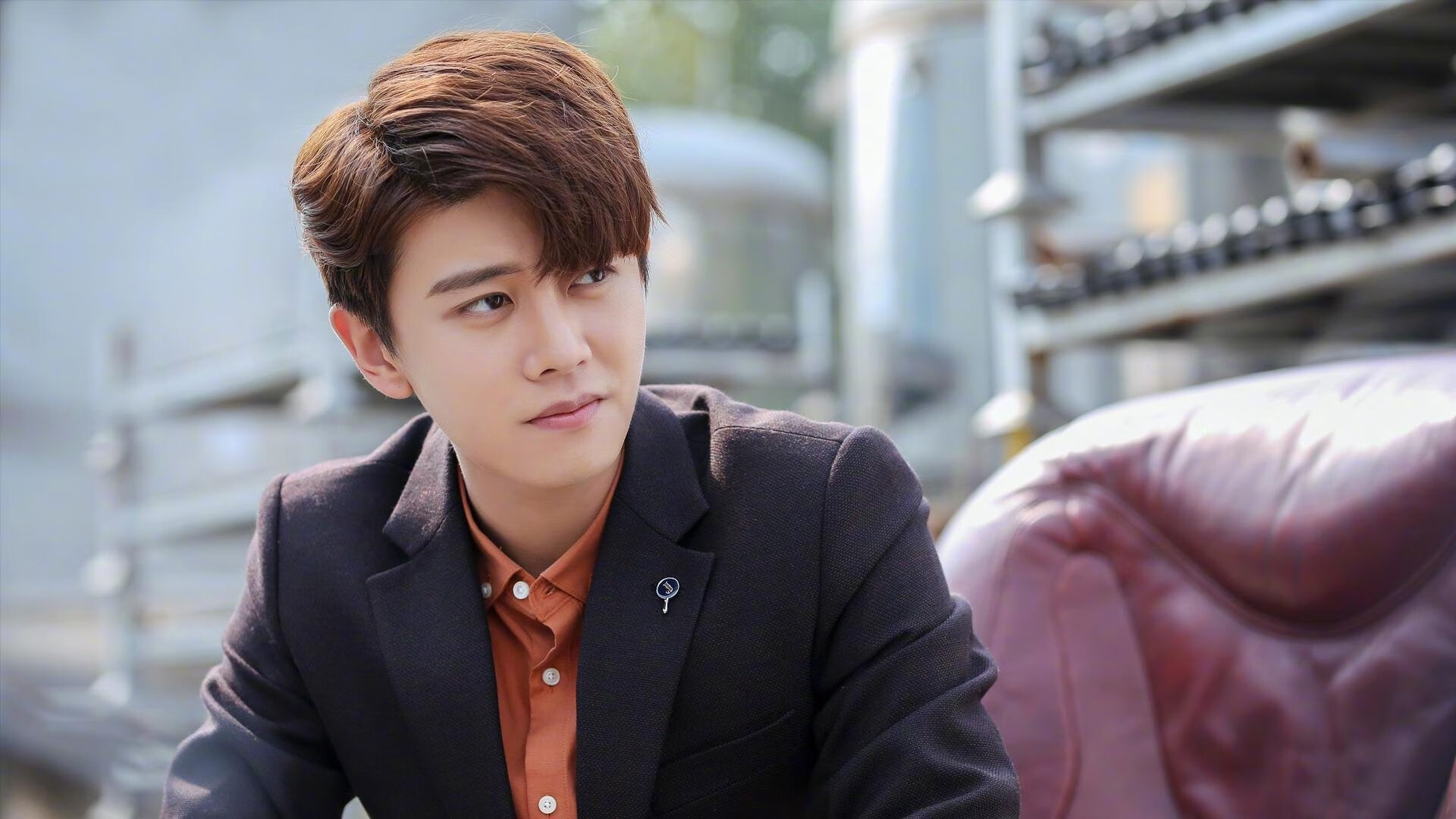 爱游戏在线登录入口-曼联主场小胜莱斯特城，继续追赶榜首，曼联vs莱斯特城爱奇艺