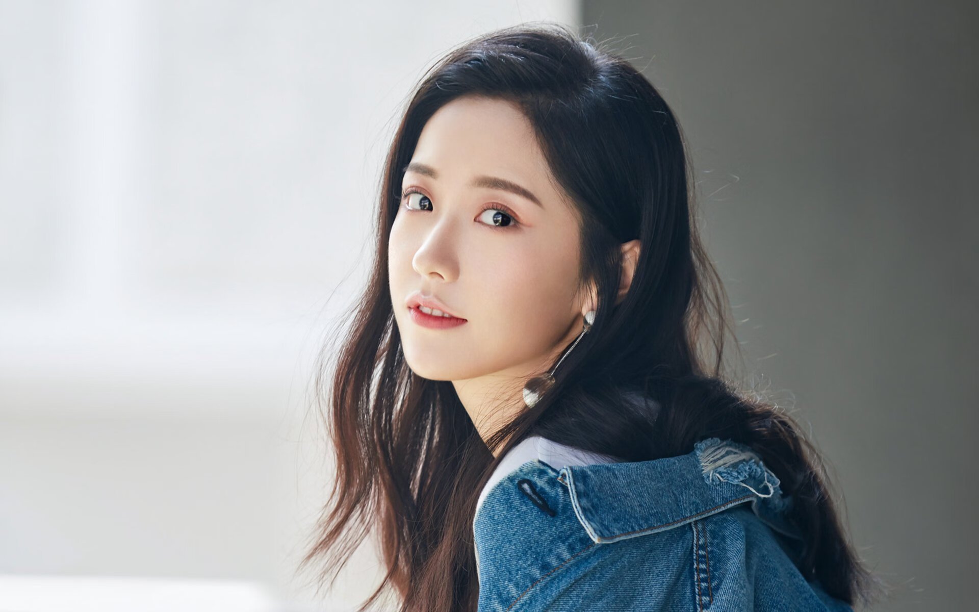 比利时国家队重组,注重年轻球员的培养与引进。,比利时国家队球员介绍