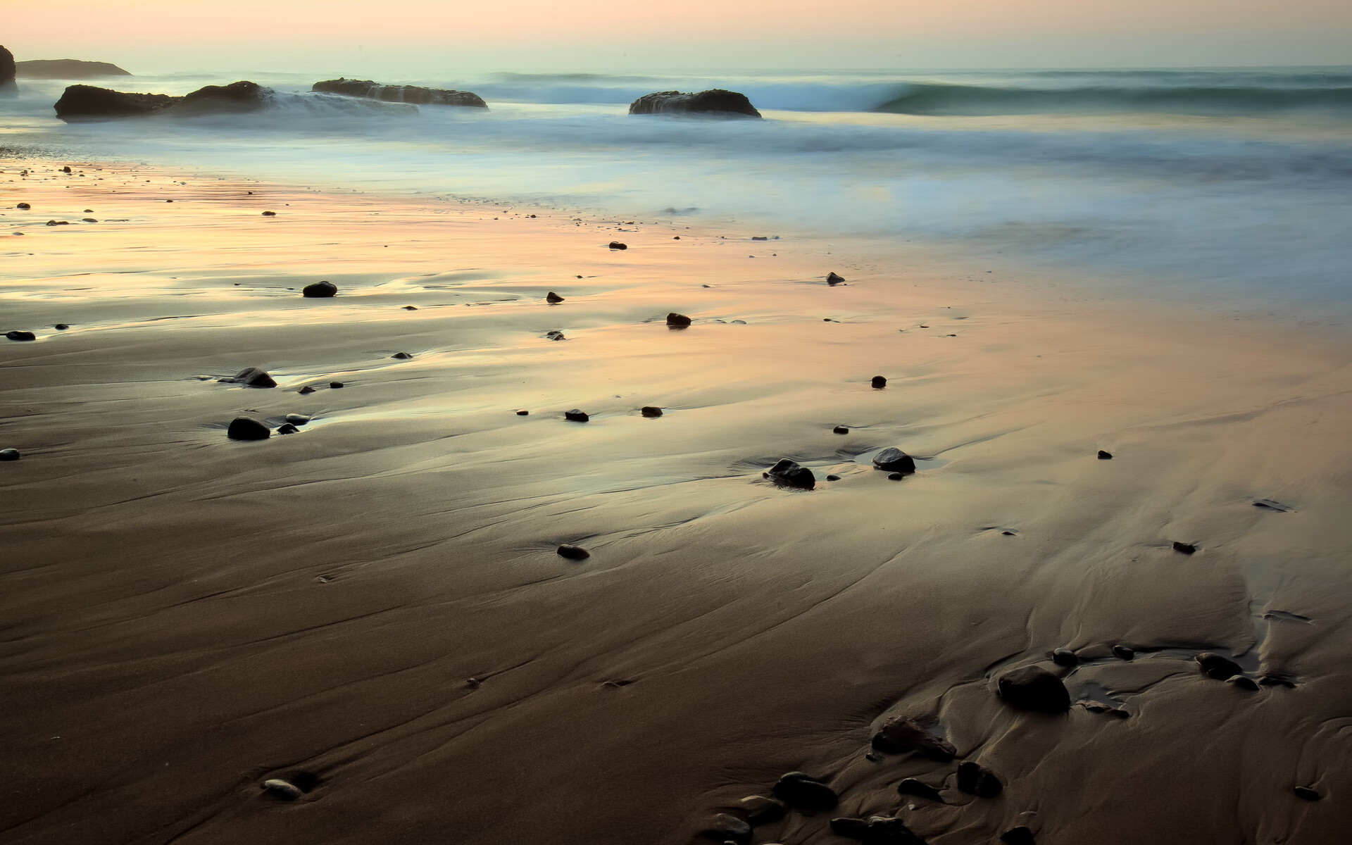 “三叉湖飞盘赛:速度与精准的完美结合,精彩不断”