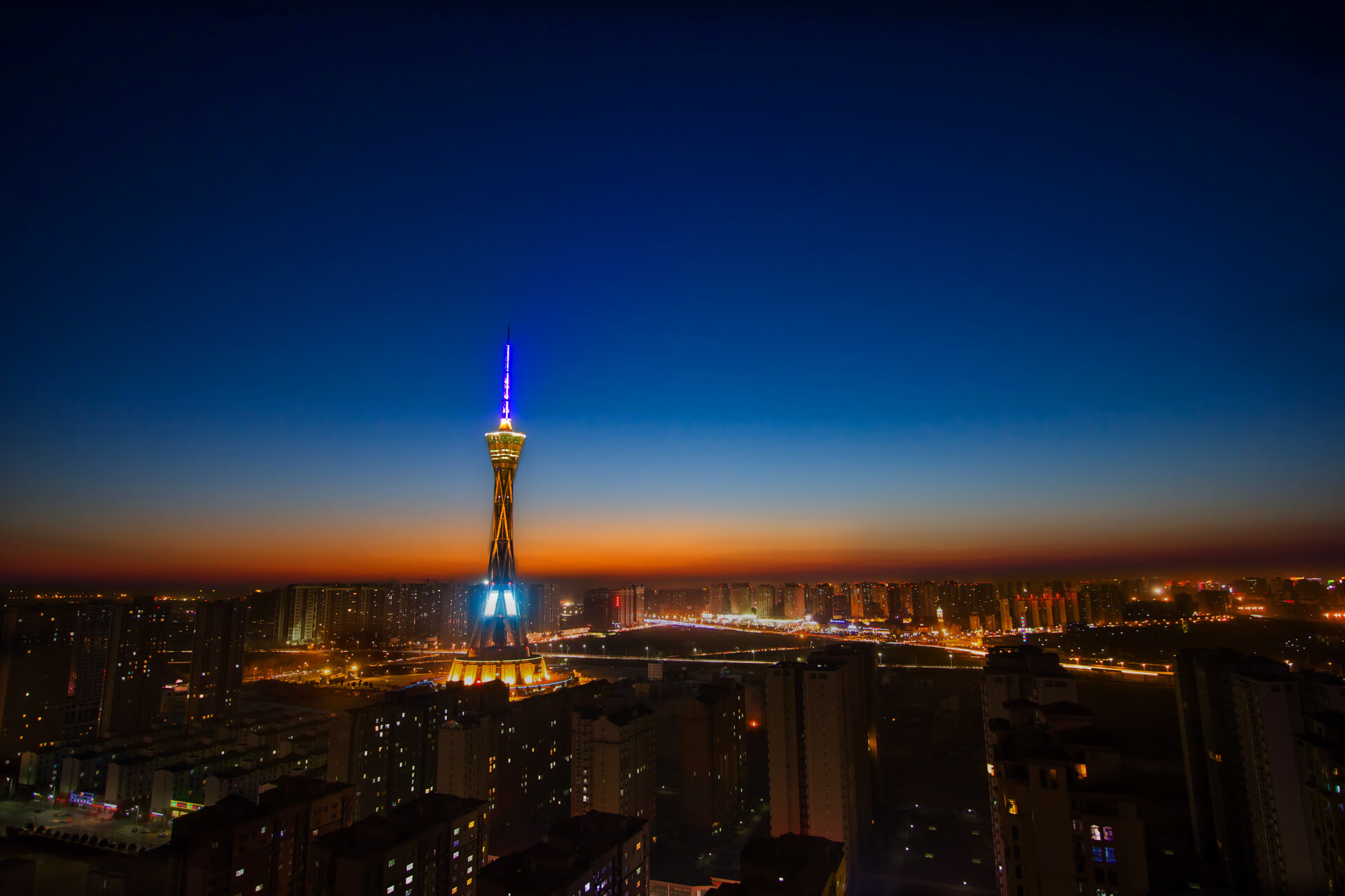 亚洲杯中国青年队爆冷 球迷反应复杂,足球亚洲杯中国队怎么样