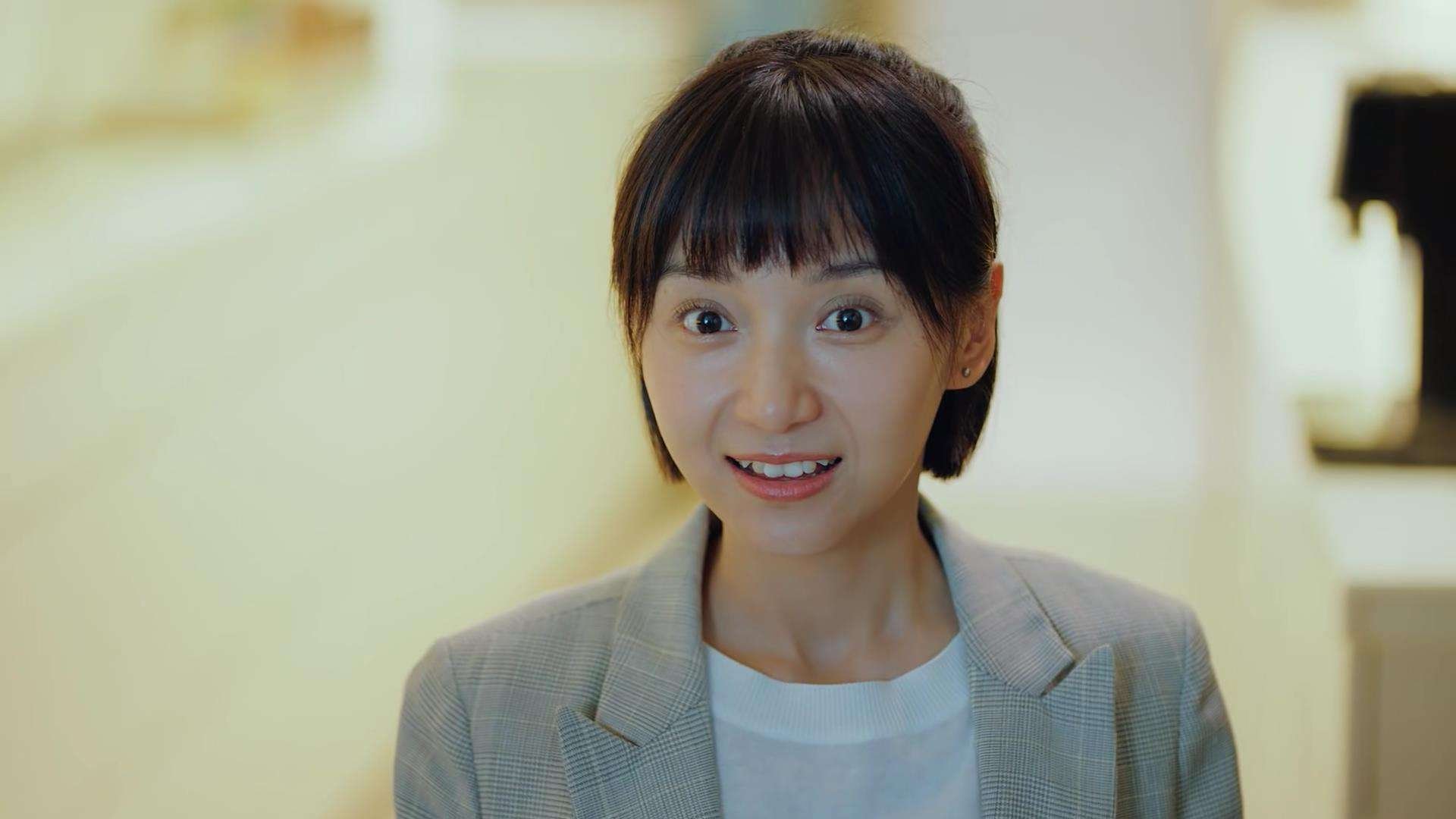 尤文图斯前场压迫制造连续机会,尤文图斯 主场