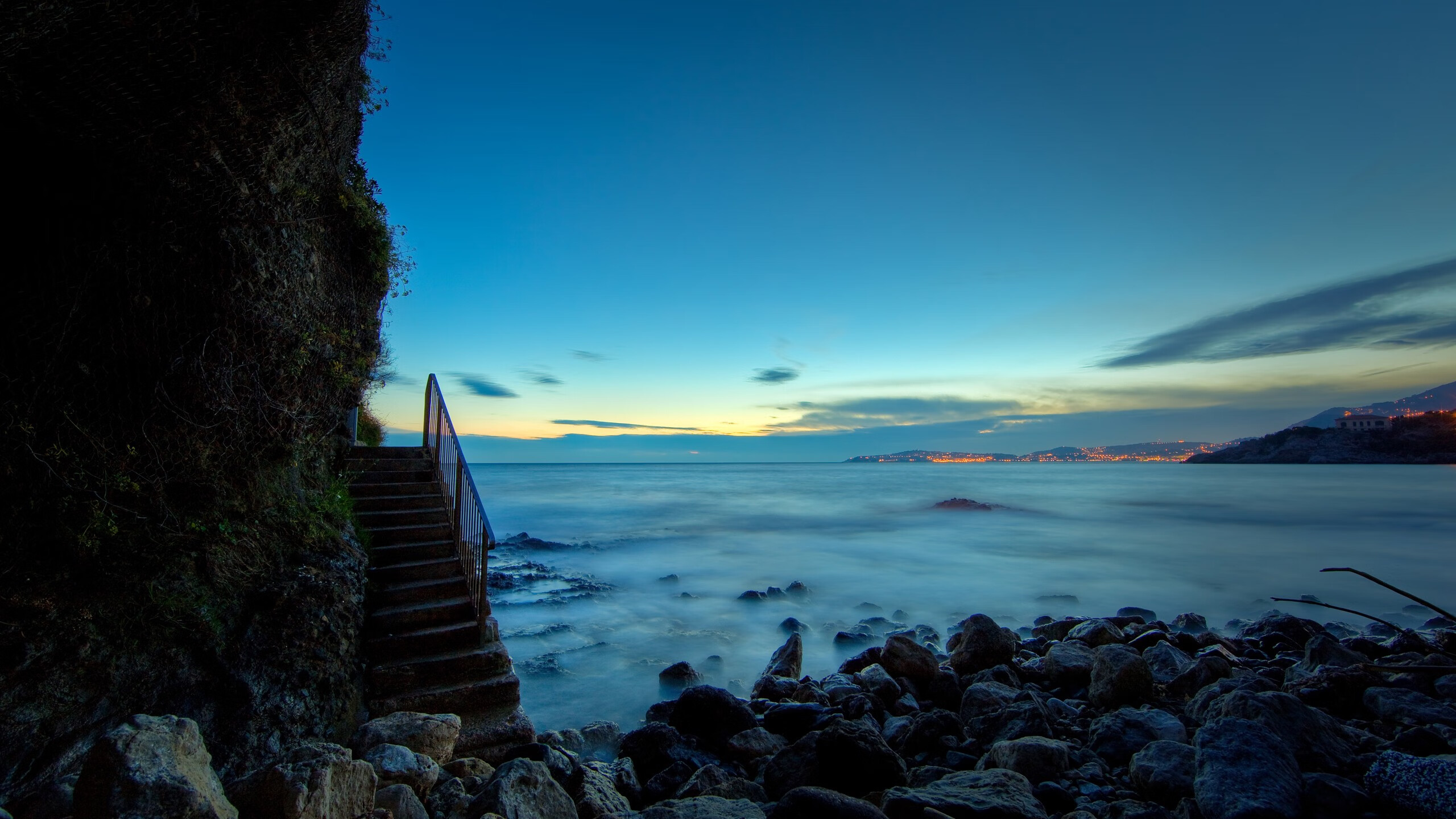 爱游戏-罗马尼亚队赛制解析：如何在团队赛事中展现强大协作力，罗马尼亚赛程500