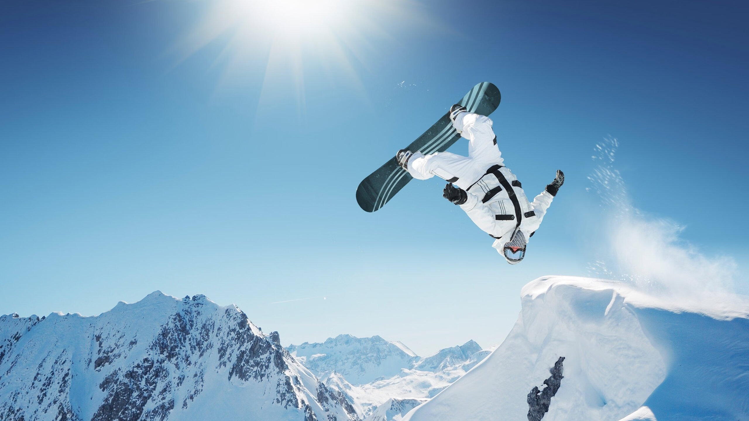 青少年马拉松训练营注重耐力与意志培养，青春马拉松